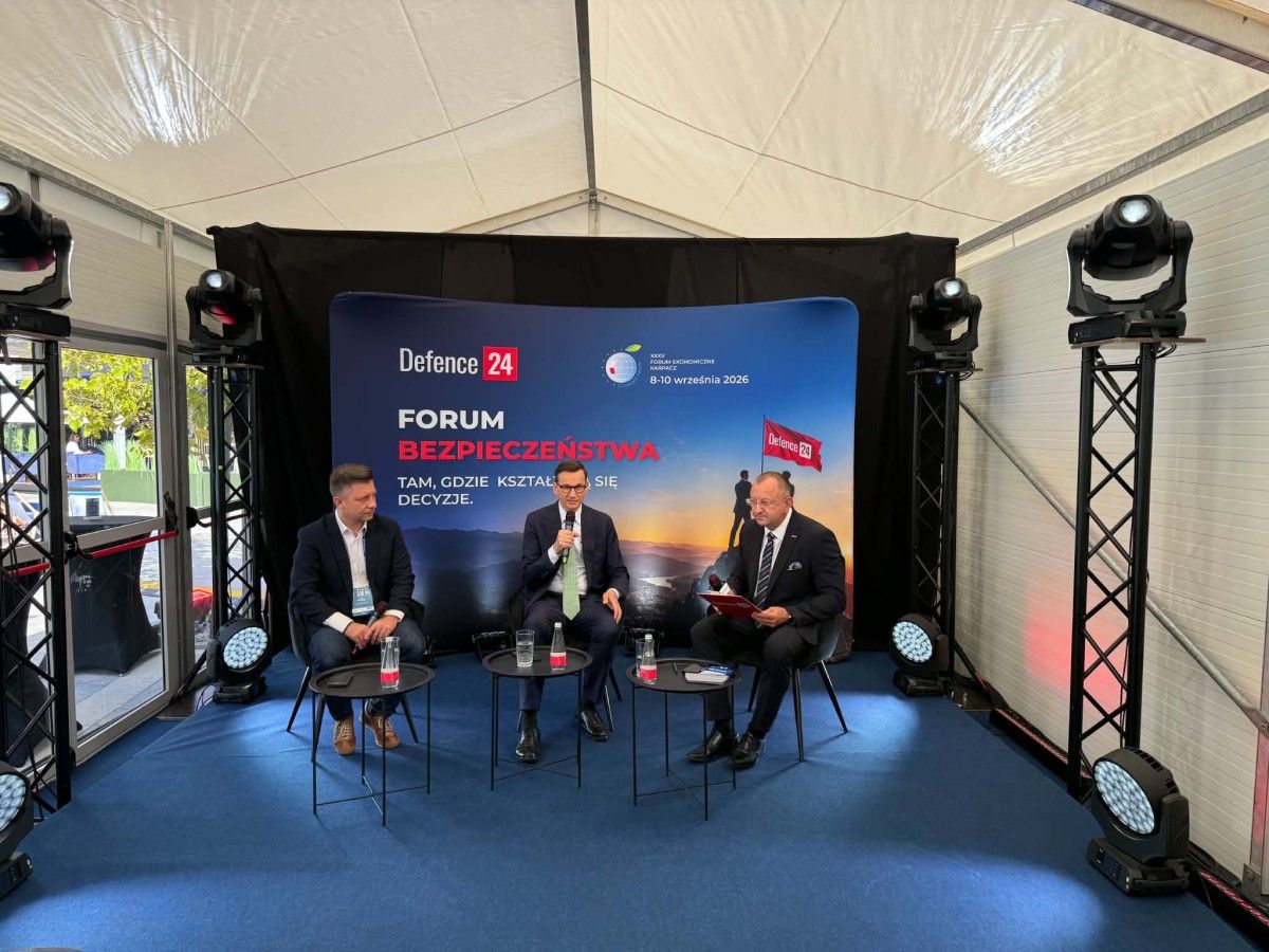 Morawiecki i Dworczyk o bezpieczeństwie Polski. „Ani Ameryka, ani Europa”