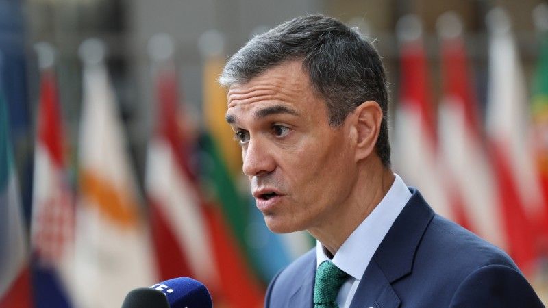 Dzięki Pegasusowi przechwycono miliony wiadomości i treści z telefonu hiszpańskiego premiera Pedro Sancheza. Za szpiegowanie ma odpowiadać marokańska agencja wywiadowcza.