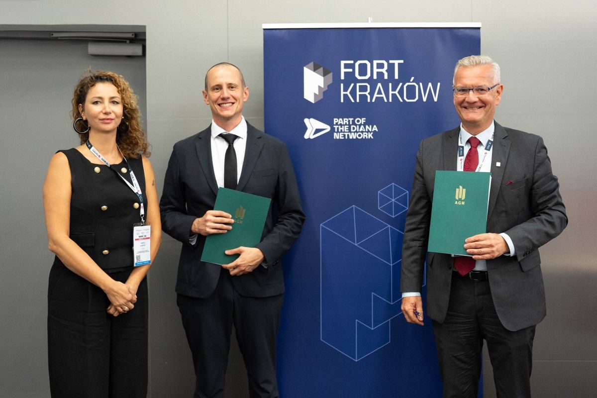 AGH i Polska Izba Dual Use łączą siły. Nowe porozumienie na rzecz rozwoju technologii dla bezpieczeństwa i obronności