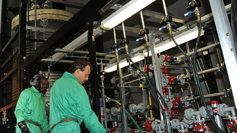 Demilitarisation experts neutralise Syrian chemical weapon.