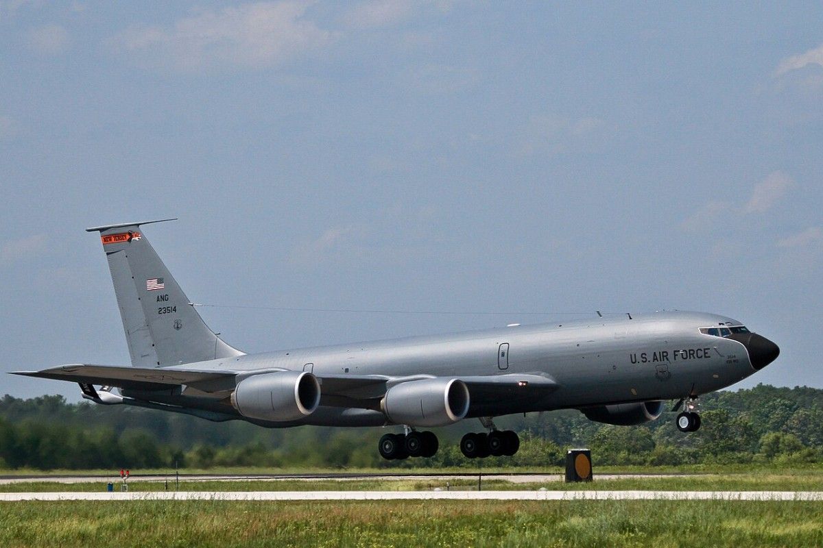 NATO planes over Poland and the Black Sea. 2 were spying on Russia