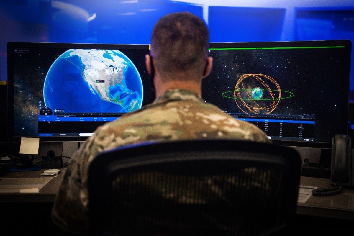 Kosmiczny dogfighting. USA ćwiczą walkę manewrową na orbicie