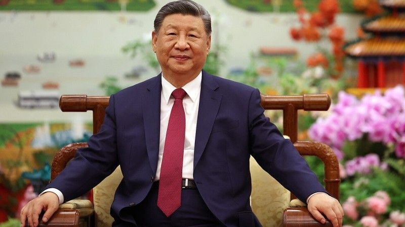Xi Jinping siedzi - zdjęcie poglądowe