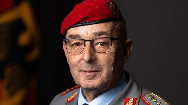 Gen. Carsten Breuer