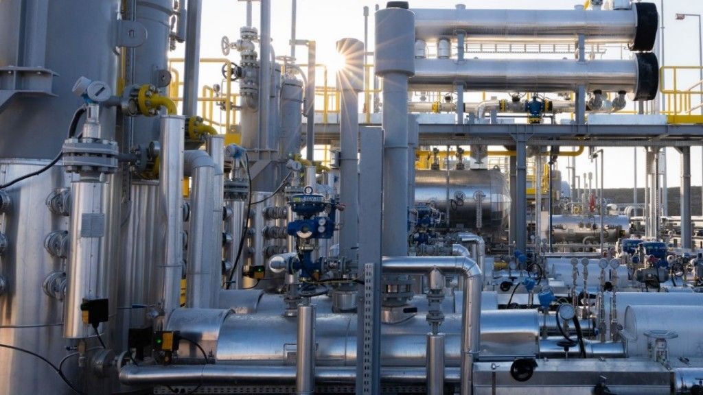 ORLEN zacieśnia współpracę z Naftogazem. W grę wchodzą LNG, paliwa i ukraińska ropa