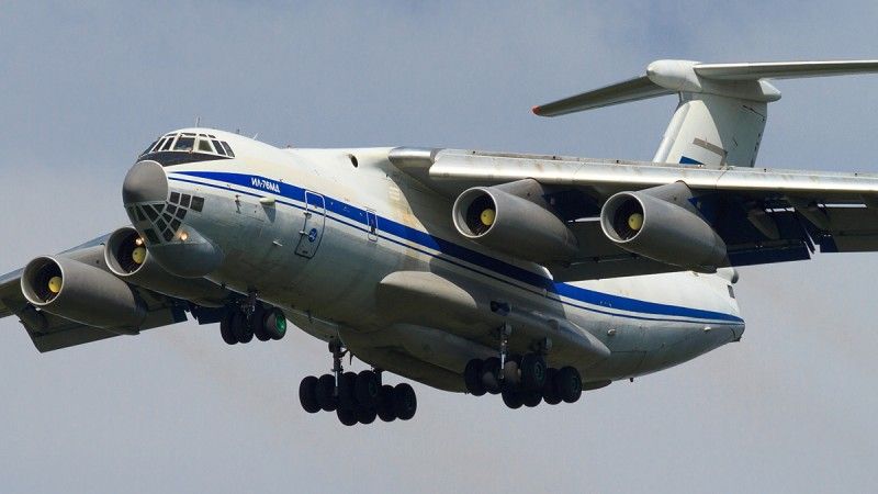 Ił-76MD na niebie - zdjęcie poglądowe