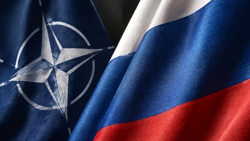 flagi nato i Rosji