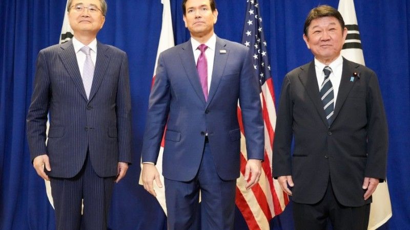 Spotkanie sekretarza stanu USA Marco Rubio z ministrami spraw zagranicznych Republiki Korei oraz Japonii