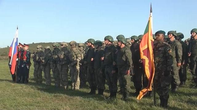 Egzotyczny sojusz. Rosja ćwiczy z żołnierzami ze Sri Lanki
