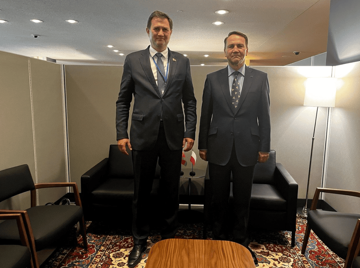 Polska odmraża relacje z Białorusią. Sikorski: Jesteśmy gotowi zrobić pierwszy krok