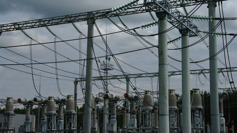 Litewska stacja elektroenergetyczna wysokiego napięcia - zdjęcie ilustracyjne