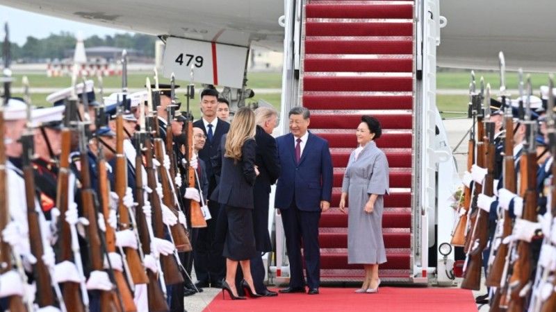 Xi Jinping witany w USA przez prezydenta Stanów Zjednoczonych