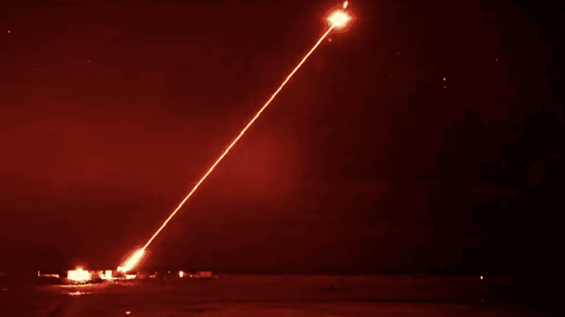 Broń laserowa, atak laserowy, noc