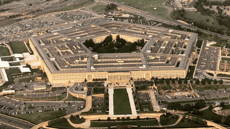 Pentagon mierzy się ze skutkami wycieku danych obejmującego ponad 3 mln osób