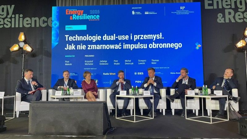 Debata ekspercka podczas konferencji Energy & Resilience 2026 w Warszawie