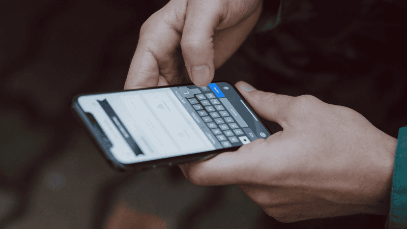 We wtorek ruszyła ostatnia runda trilogu UE dotyczącego Chat Control 2.0. Według przedstawicielki Fundacji Otwarty Dialog, propozycja jest najostrzejszą spośród wszystkich dotychczasowych.