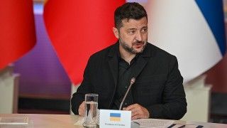 Wołodymyr Zełenski na konferencji - zdjęcie poglądowe