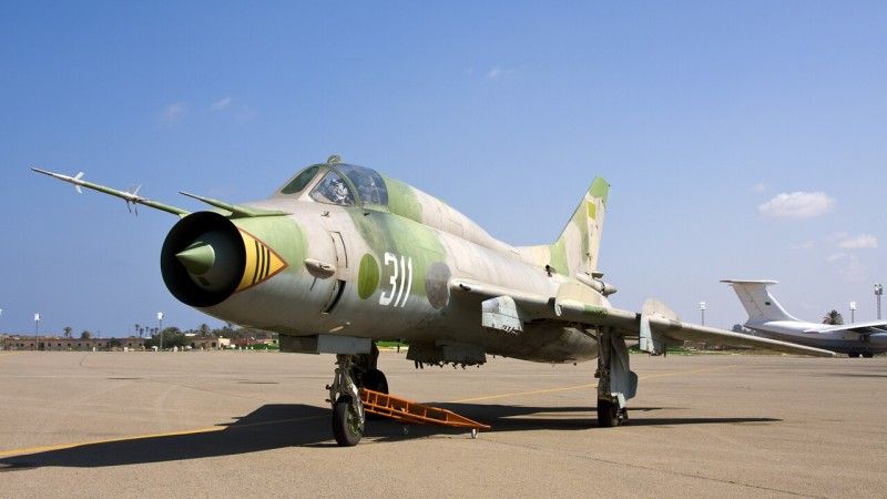 Samolot Su-22, używany przez wojsko Jemenu - zdjęcie poglądowe