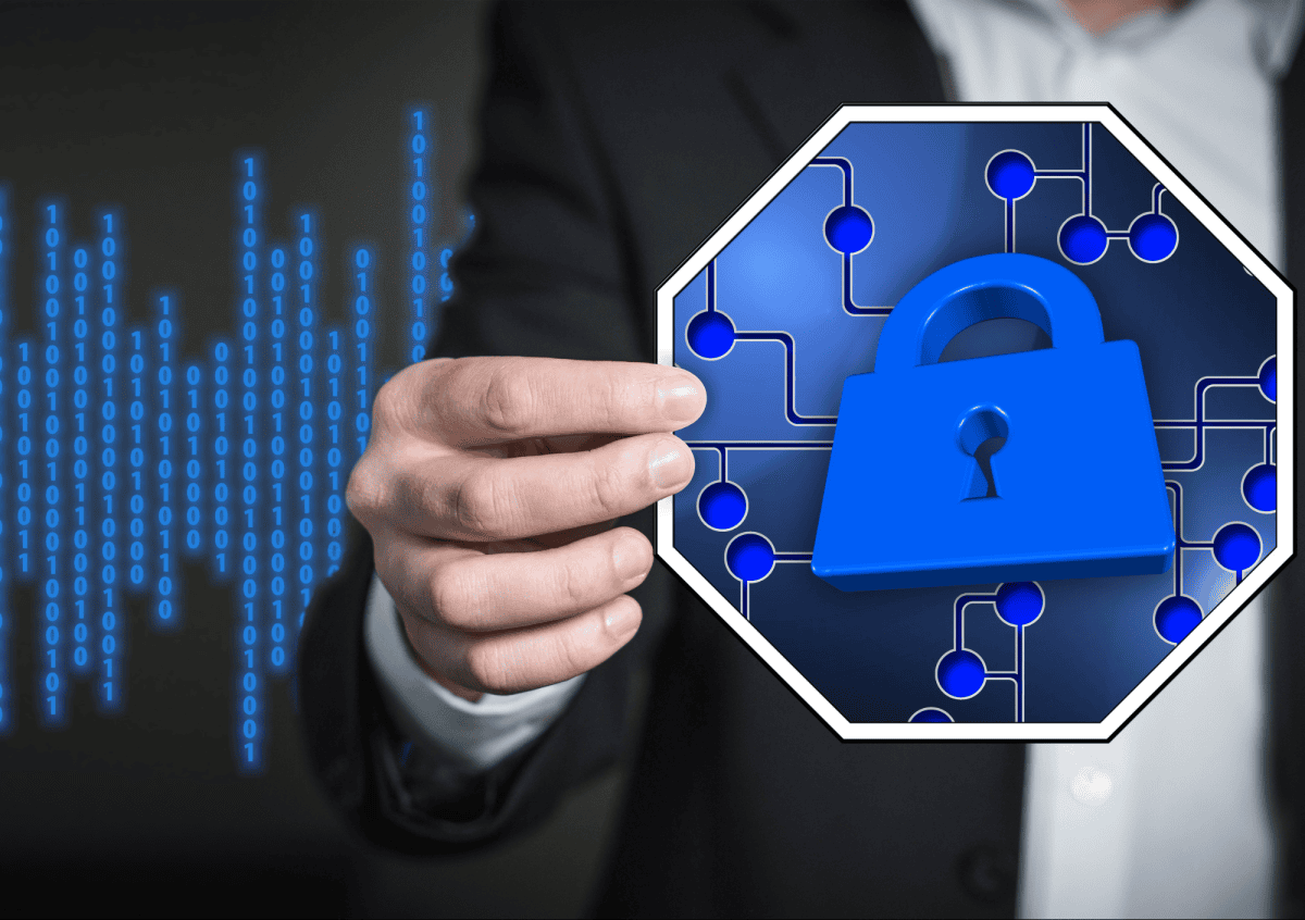 Cyberzagrożenia codziennością w pracy. Eurobarometr pokazuje skalę problemu