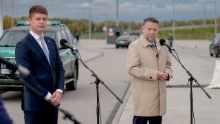 Szef MSWiA Marcin Kierwiński i szef litewskiego MSW Martynas Katelynas