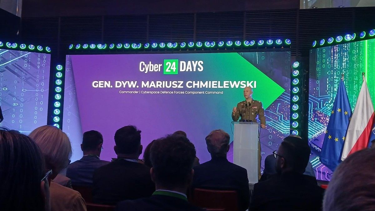 „Gdy przyjdzie czas próby musimy być gotowi”. Gen. Chmielewski o cyberbezpieczeństwie