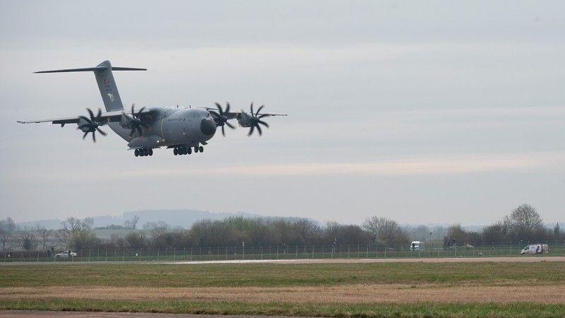Turecki Airbus A400M w locie - zdjęcie poglądowe