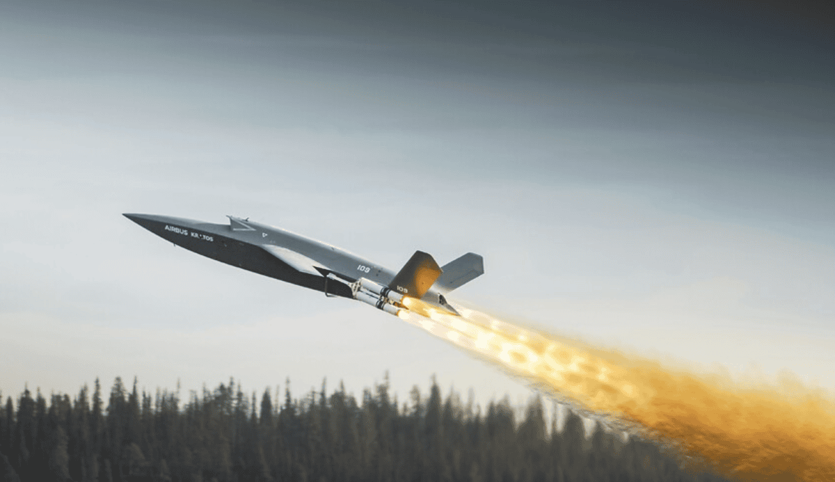 Europejska Walkiria pierwszy raz w powietrzu. Ma towarzyszyć Eurofighterom