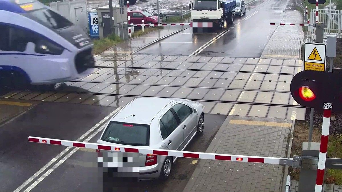 Surowsze kary za wykroczenia na przejazdach kolejowych. Senat zdecydował