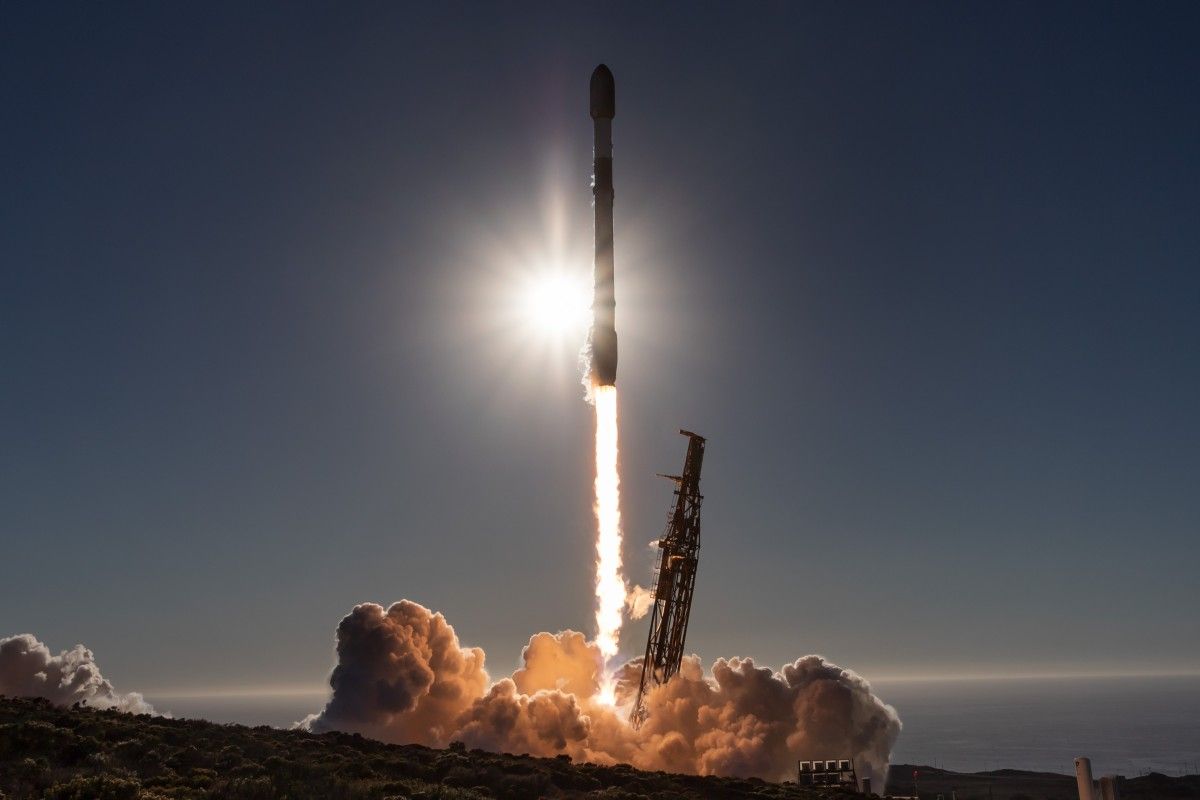 Tajna misja SpaceX. Nowe satelity Starshield na orbicie?