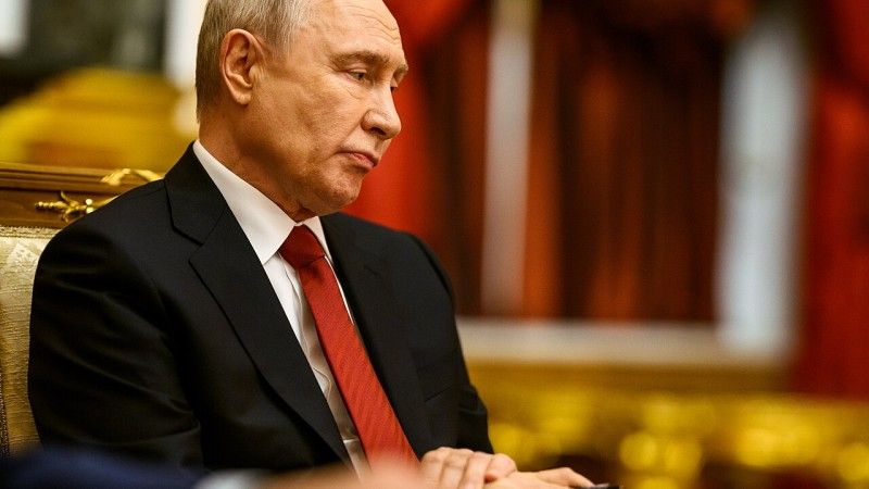 Władimir Putin w zamyśleniu - zdjęcie ilustracyjne