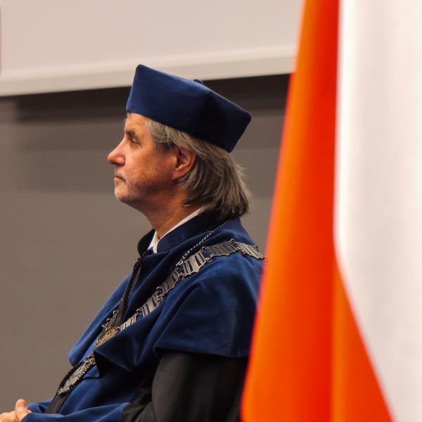 Akademia Wymiaru Sprawiedliwości ma nowego rektora. Prof. Cudak przegrał wybory