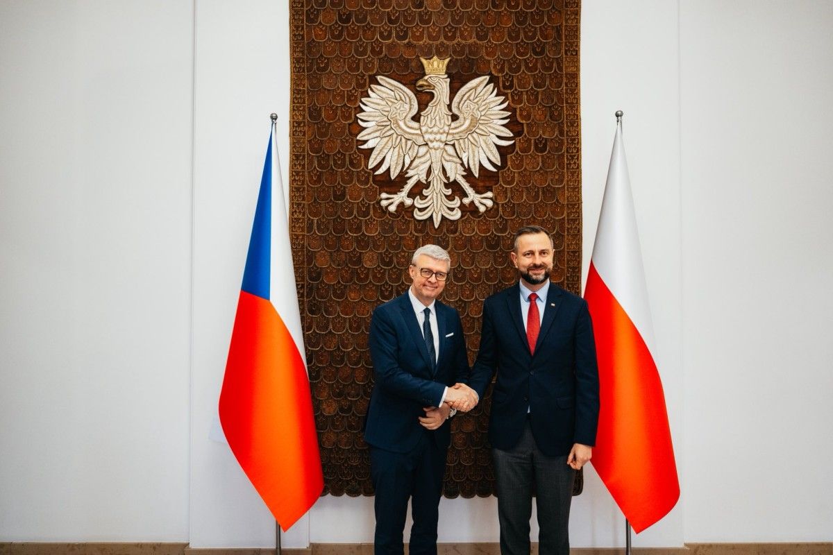 Poland and the Czech Republic are talking about armaments. Ammunition and aviation technologies on the table